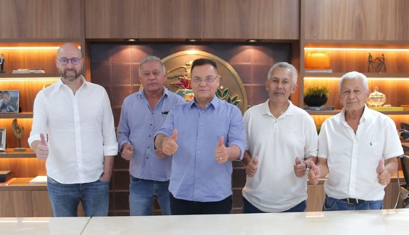 Botelho encerra gestão interina com avanços em infraestrutura e saúde para Mato Grosso