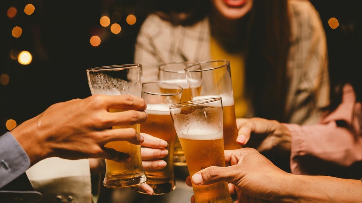 Cerveja também pode ser contaminada por metanol? Padilha diz que é ‘mais difícil’