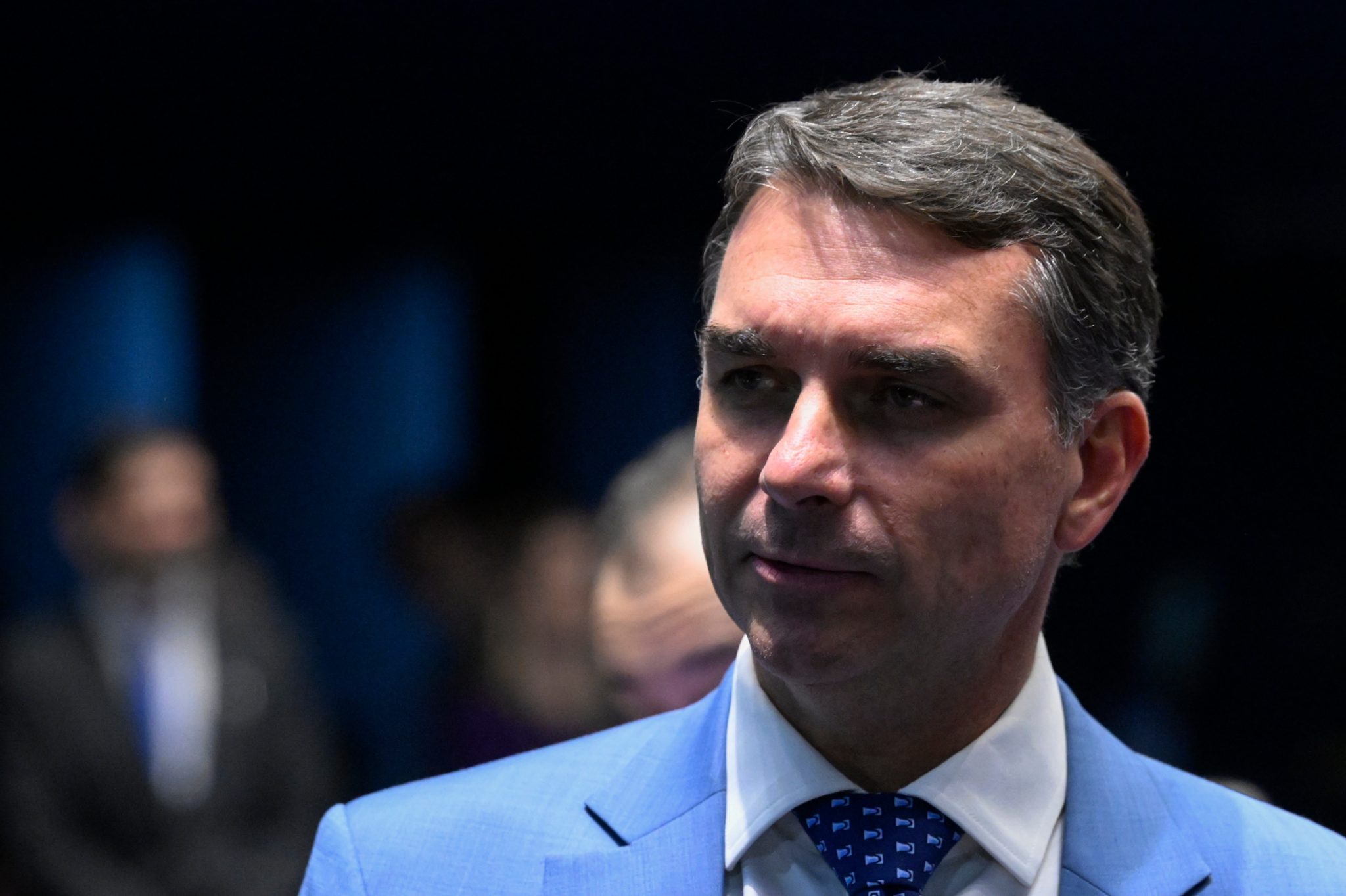 Em áudio divulgado pelo ‘Intercept’, Flávio Bolsonaro pede dinheiro a Vocaro para filme