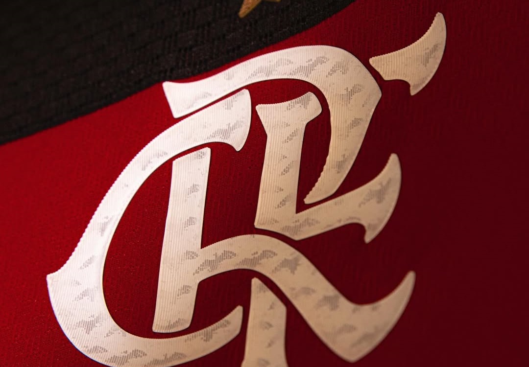 Flamengo pode bater R$ 467,6 milhões em valor de uniforme graças a patrocínios