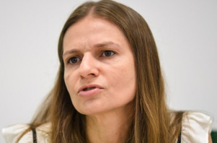O silêncio delas