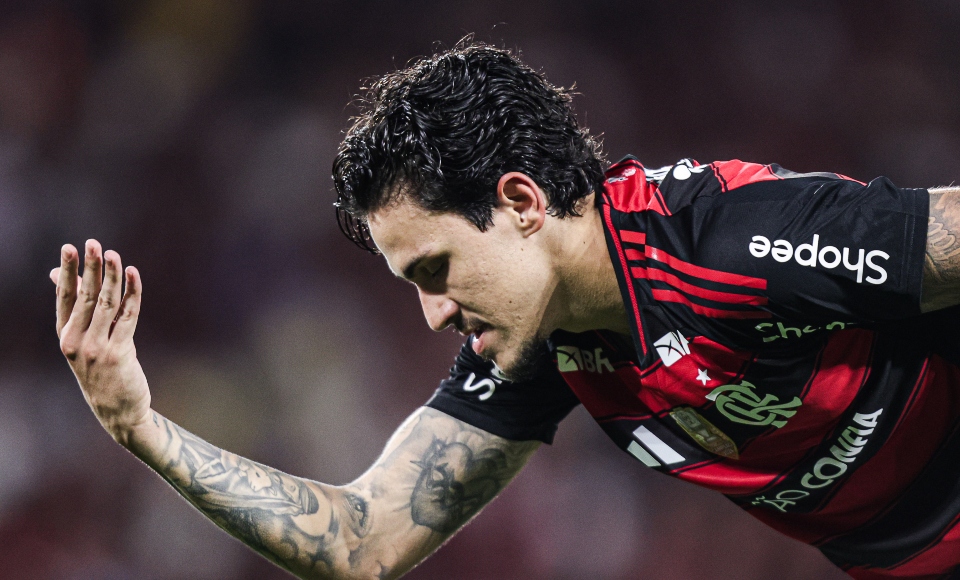Pedro sofre lesão e deve desfalcar o Flamengo na final da Libertadores