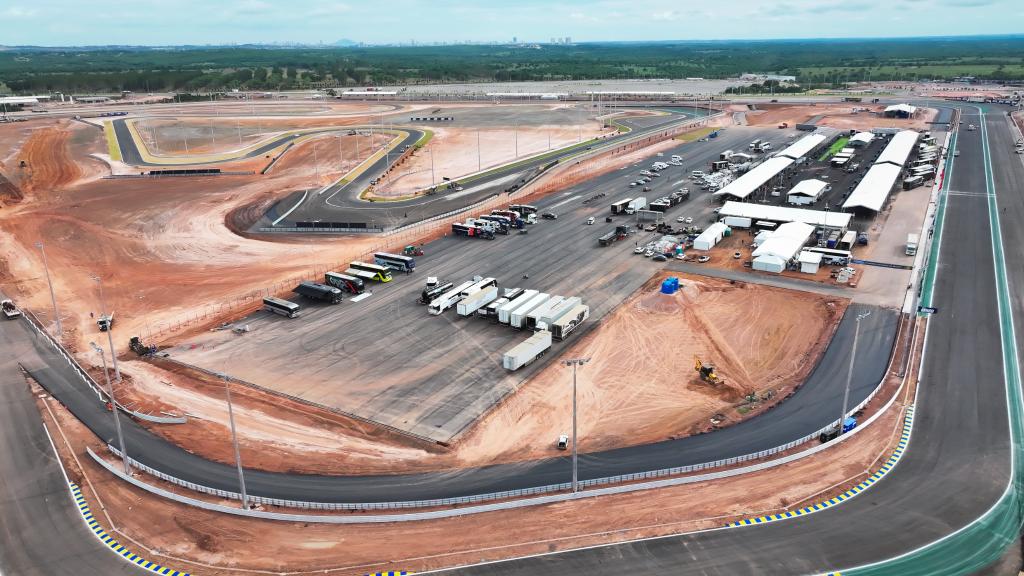Pilotos e organização da Stock Car destacam qualidade da pista do Autódromo Internacional de MT