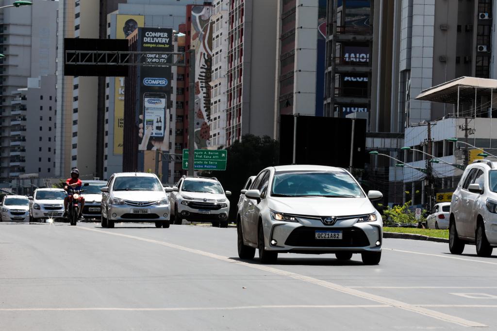 Proprietários com placas finais 8, 9 e 0 têm desconto de até 5% no IPVA até 11 de maio