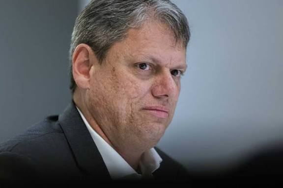 Real Time Big Data: Tarcísio lidera cenários para reeleição em SP