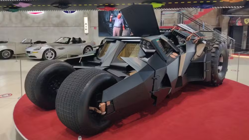 Salão do Automóvel terá “Batmóvel” de Neymar, F1 de LEGO e até avião