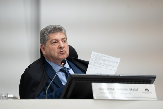 TCE-MT define que apenas Executivo pode recuperar créditos pagos indevidamente pelo Legislativo