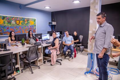 Visitas reforçam valorização dos jornalistas e divulgação do Troféu Parlamento